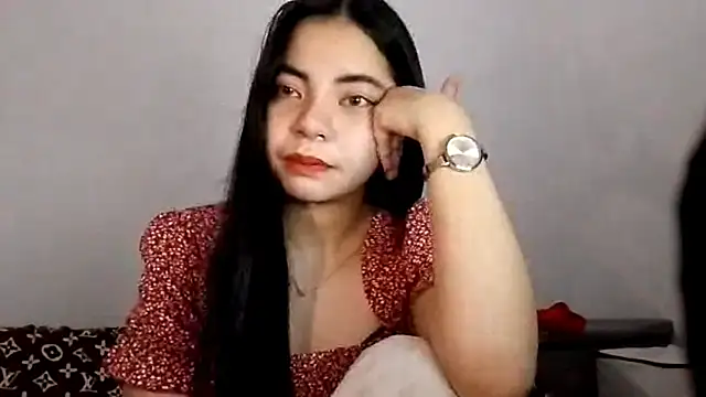 Snapshot of BethannRyba chatting on 07-24-26, 05:05 BethannRyba online show from 07-24-26, 05:05
