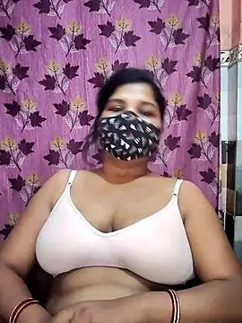 Snapshot of Rashmi_Cute chatting on 07-20-26, 10:39 Rashmi Cute online show from 07-20-26, 10:39