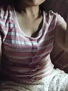 Snapshot of Nancy_01 chatting on 07-18-26, 01:37 Nancy 01 online show from 07-18-26, 01:37