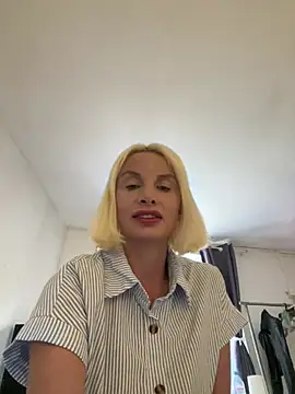 Snapshot of yourfavmarina chatting on 07-19-26, 03:05 yourfavmarina online show from 07-19-26, 03:05