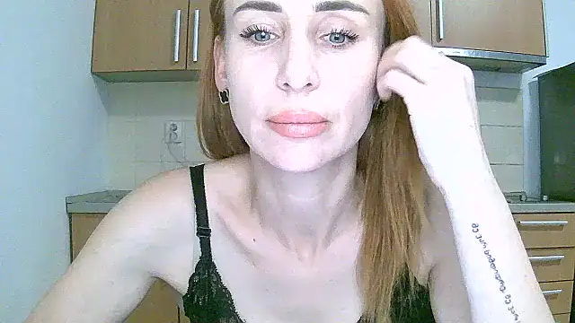 Snapshot of AimeeAlanx chatting on 07-27-26, 10:55 AimeeAlanx online show from 07-27-26, 10:55