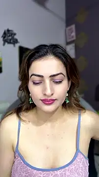Snapshot of oopsiechoudhary chatting on 07-23-26, 05:00 oopsiechoudhary online show from 07-23-26, 05:00