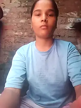 navyasharma89 online show from 08-10-26, 03:21