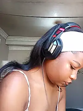 Snapshot of P1nk_Paige chatting on 07-22-26, 11:35 P1nk Paige online show from 07-22-26, 11:35