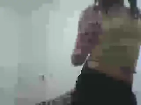 Snapshot of Baby_Melly chatting on 07-21-26, 05:48 Baby Melly online show from 07-21-26, 05:48