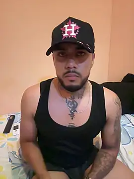 Snapshot of Ondeado4444 chatting on 07-21-26, 11:29 Ondeado4444 online show from 07-21-26, 11:29
