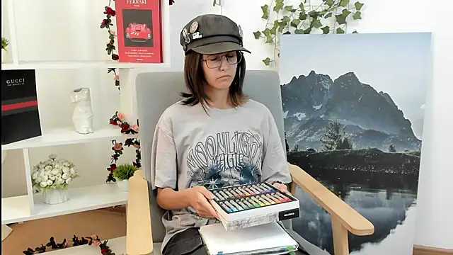 ZoilaSydnes online show from 07-24-26, 04:32