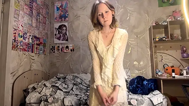 Snapshot of JosephineBulmer chatting on 07-23-26, 04:27 JosephineBulmer online show from 07-23-26, 04:27