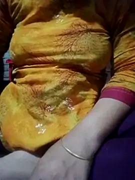Snapshot of Bangla_girl chatting on 07-25-26, 05:38 Bangla girl online show from 07-25-26, 05:38