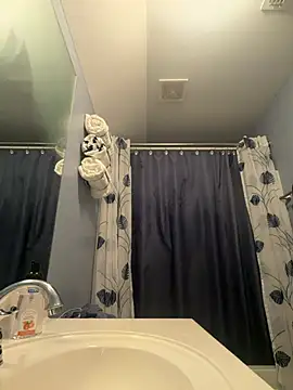 comewatchme1 online show from 07-23-26, 12:47