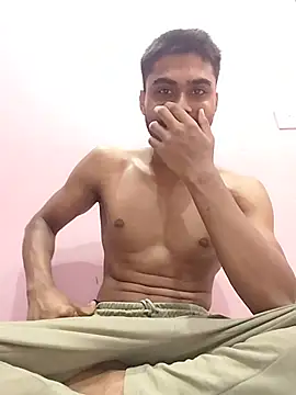 Snapshot of Tanveer_2580 chatting on 07-23-26, 05:11 Tanveer 2580 online show from 07-23-26, 05:11