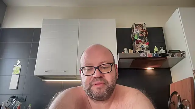 theitalianbear online show from 05-14-26, 07:15