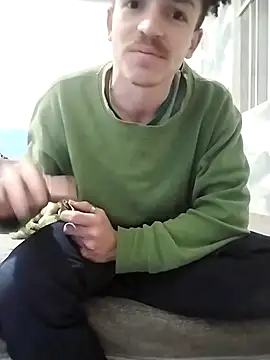 Xyo4040 online show from 08-01-26, 03:50