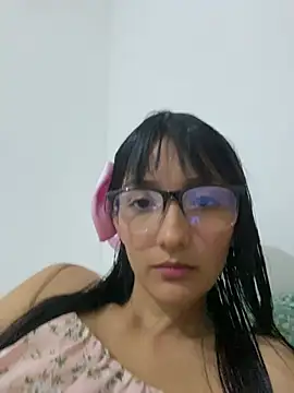 Snapshot of My_littleo_Lily chatting on 08-02-26, 03:16 My littleo Lily online show from 08-02-26, 03:16