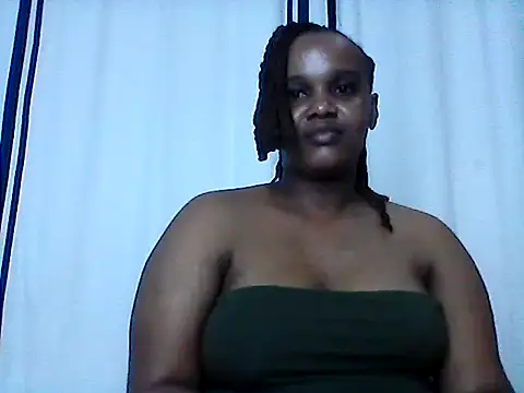 Snapshot of Happylolaa chatting on 07-30-26, 06:40 Happylolaa online show from 07-30-26, 06:40