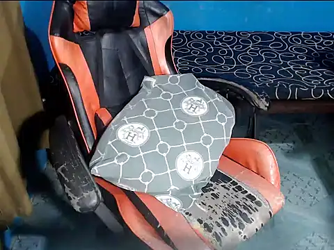 venustheg0ddess online show from 12-18-25, 02:45