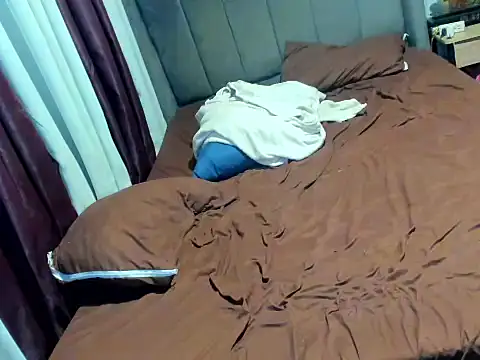 android18x online show from 08-05-26, 02:14