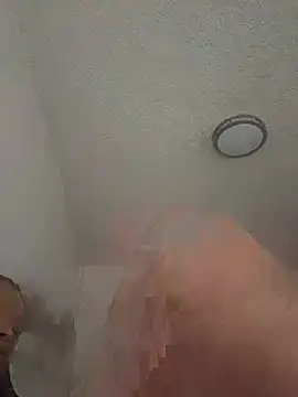 sunkissedhoneyy online show from 08-06-26, 12:56