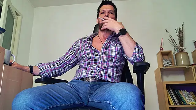 ChrisKox online show from 04-30-26, 09:52