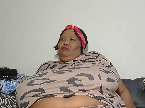 Snapshot of nancy111 chatting on 03-12-26, 01:39 nancy111 online show from 03-12-26, 01:39