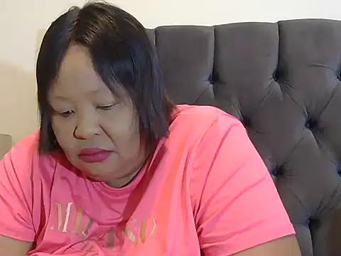 Snapshot of nancy111 chatting on 03-25-26, 02:28 nancy111 online show from 03-25-26, 02:28