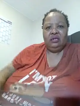 Snapshot of nancy111 chatting on 04-14-26, 01:33 nancy111 online show from 04-14-26, 01:33