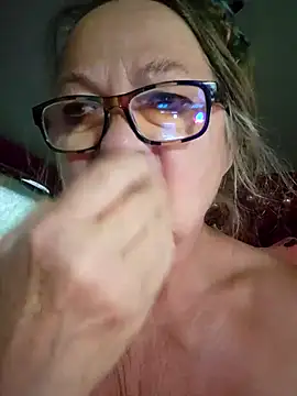MucMilf59 online show from 05-15-26, 06:20