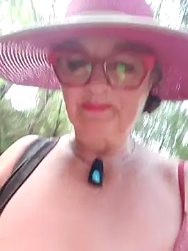 MucMilf59 online show from 05-29-26, 07:45
