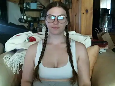 katie kitten38 online show from 04-12-26, 06:02