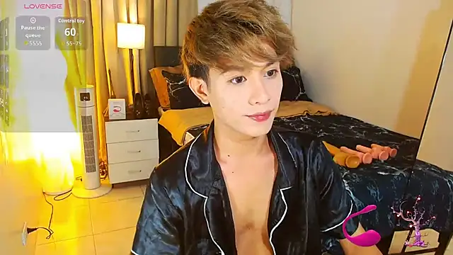 Snapshot of WildestTwink chatting on 07-09-26, 06:56 WildestTwink online show from 07-09-26, 06:56