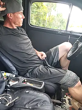 415cali925 online show from 09-10-25, 12:21