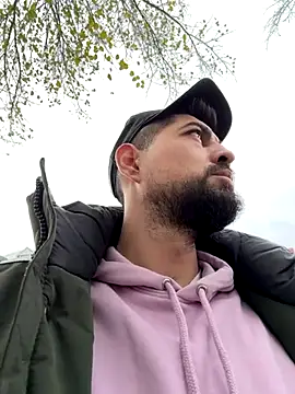 Snapshot of Jesssexboy chatting on 10-29-25, 12:18 Jesssexboy online show from 10-29-25, 12:18