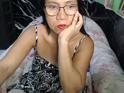 Snapshot of ASIANDOLLY4U chatting on 06-08-26, 10:32 ASIANDOLLY4U online show from 06-08-26, 10:32