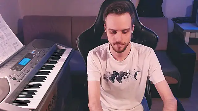 Sweetparker online show from 03-25-26, 08:37