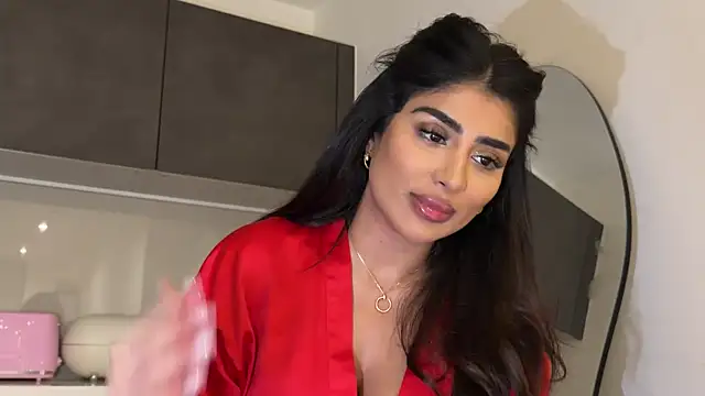 ArabicBarbie online show from 12-21-25, 10:39