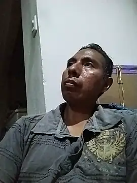 desnudo Sexoxo online show from 04-11-26, 12:04