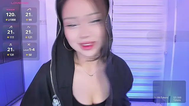 SaliUong online show from 12-17-24, 04:53