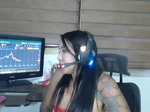 ERIKA-THEDOLL online show from 09-24-25, 01:31