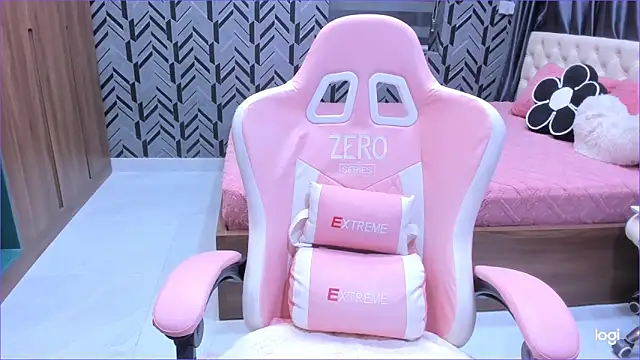 Snapshot of Toyota_Motor_Corporation chatting on 03-23-26, 11:31 Toyota Motor Corporation online show from 03-23-26, 11:31