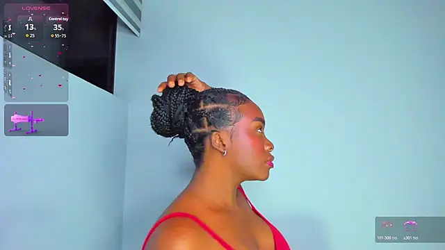 Snapshot of Sofi_Smiley chatting on 03-03-26, 05:13 Sofi Smiley online show from 03-03-26, 05:13