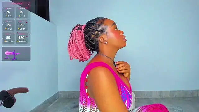 Snapshot of Sofi_Smiley chatting on 04-11-26, 06:51 Sofi Smiley online show from 04-11-26, 06:51