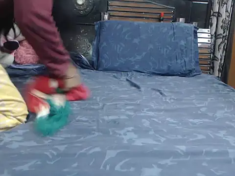 prettyindiandoll online show from 10-08-25, 06:22