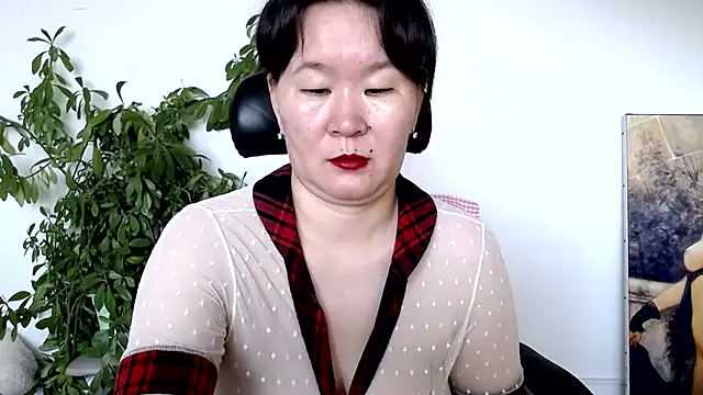 Snapshot of Akira_xx chatting on 07-10-26, 02:05 Akira xx online show from 07-10-26, 02:05