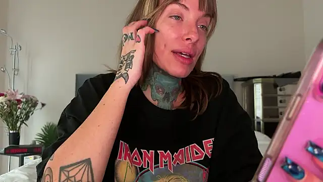 airgeadx online show from 02-24-26, 07:12