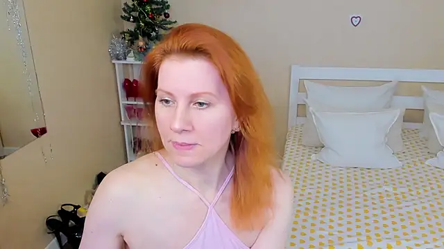 FoxySophia online show from 01-13-26, 01:22