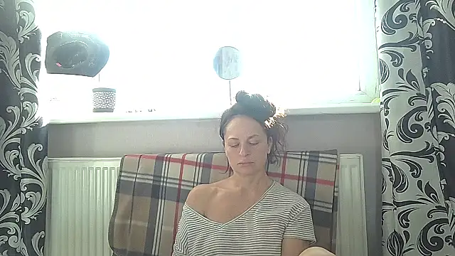 LindaStarS online show from 05-11-26, 02:56