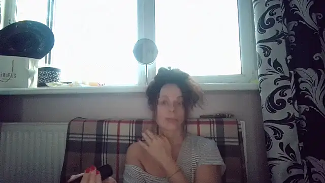 LindaStarS online show from 05-15-26, 05:31