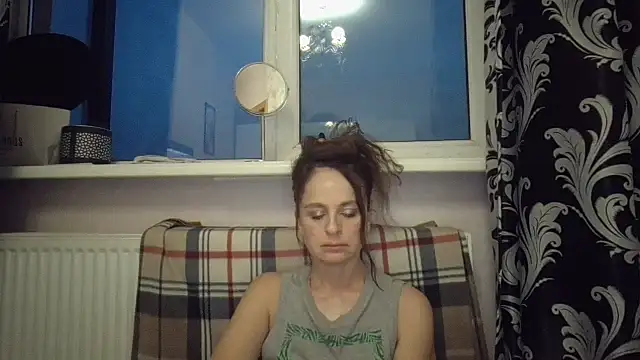 LindaStarS online show from 05-30-26, 06:16