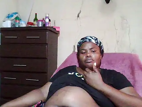 Snapshot of sexybigboobz chatting on 12-22-25, 06:10 sexybigboobz online show from 12-22-25, 06:10