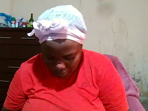 Snapshot of sexybigboobz chatting on 01-10-26, 06:48 sexybigboobz online show from 01-10-26, 06:48